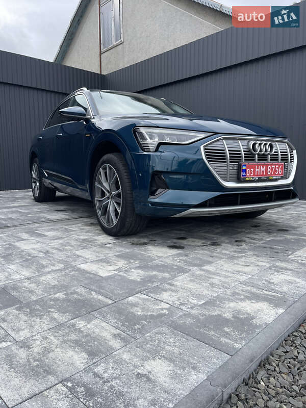 Позашляховик / Кросовер Audi e-tron 2020 в Луцьку