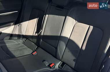 Внедорожник / Кроссовер Audi e-tron 2020 в 