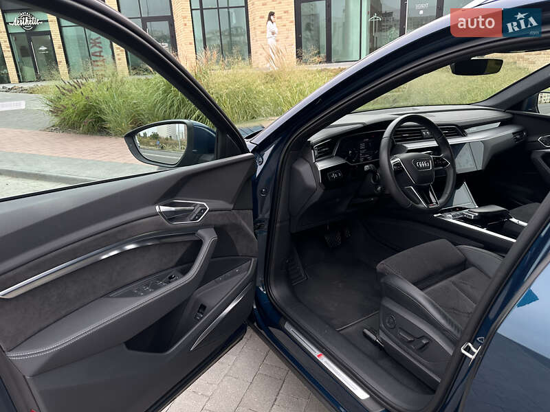 Внедорожник / Кроссовер Audi e-tron 2020 в Ровно