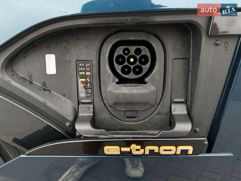 Внедорожник / Кроссовер Audi e-tron 2020 в Ровно