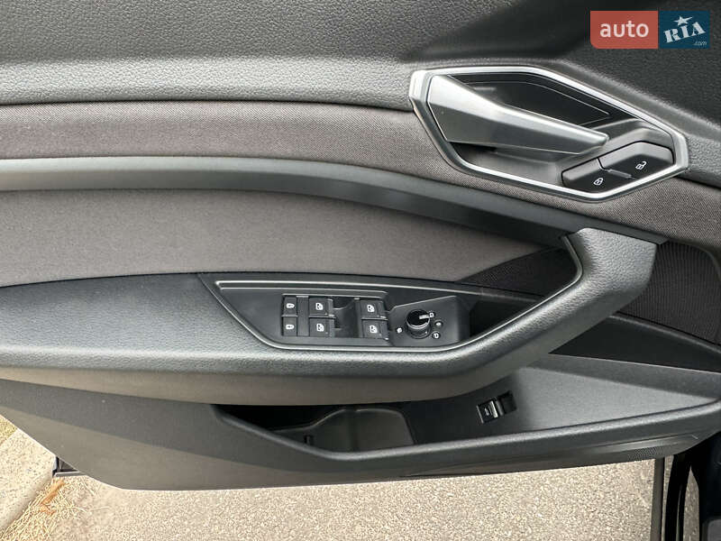 Внедорожник / Кроссовер Audi e-tron 2021 в Харькове фото 15 Внедорожник / Кроссовер Audi e-tron 2021 в Харькове