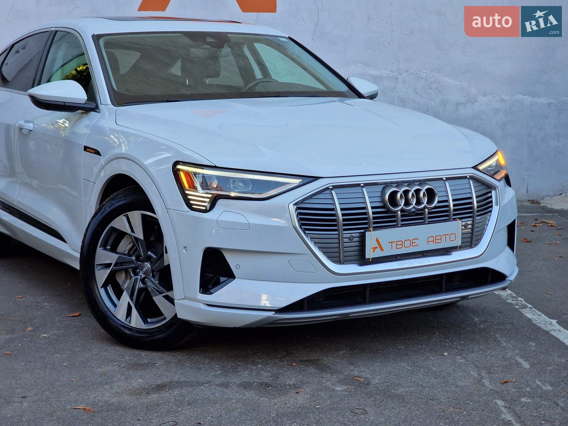 2020 Audi e-tron - мініатюра 20