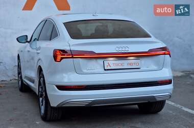 Позашляховик / Кросовер Audi e-tron 2020 в 