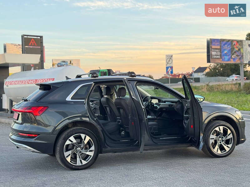 Внедорожник / Кроссовер Audi e-tron 2020 в Львове