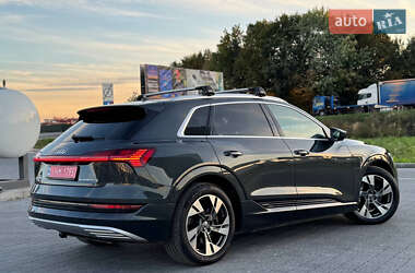 Позашляховик / Кросовер Audi e-tron 2020 в 