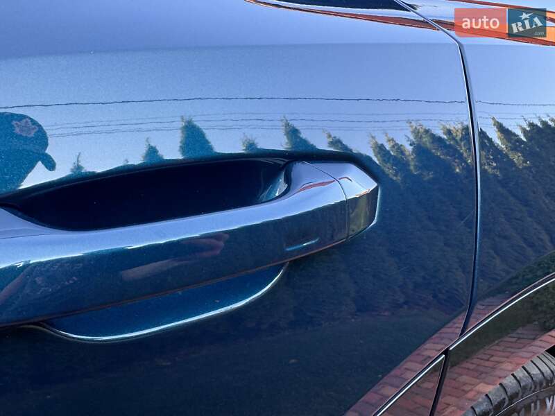 Позашляховик / Кросовер Audi e-tron 2020 в Києві