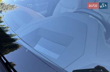 Внедорожник / Кроссовер Audi e-tron 2020 в 