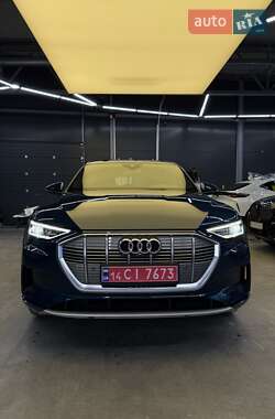 Внедорожник / Кроссовер Audi e-tron 2019 в Черновцах