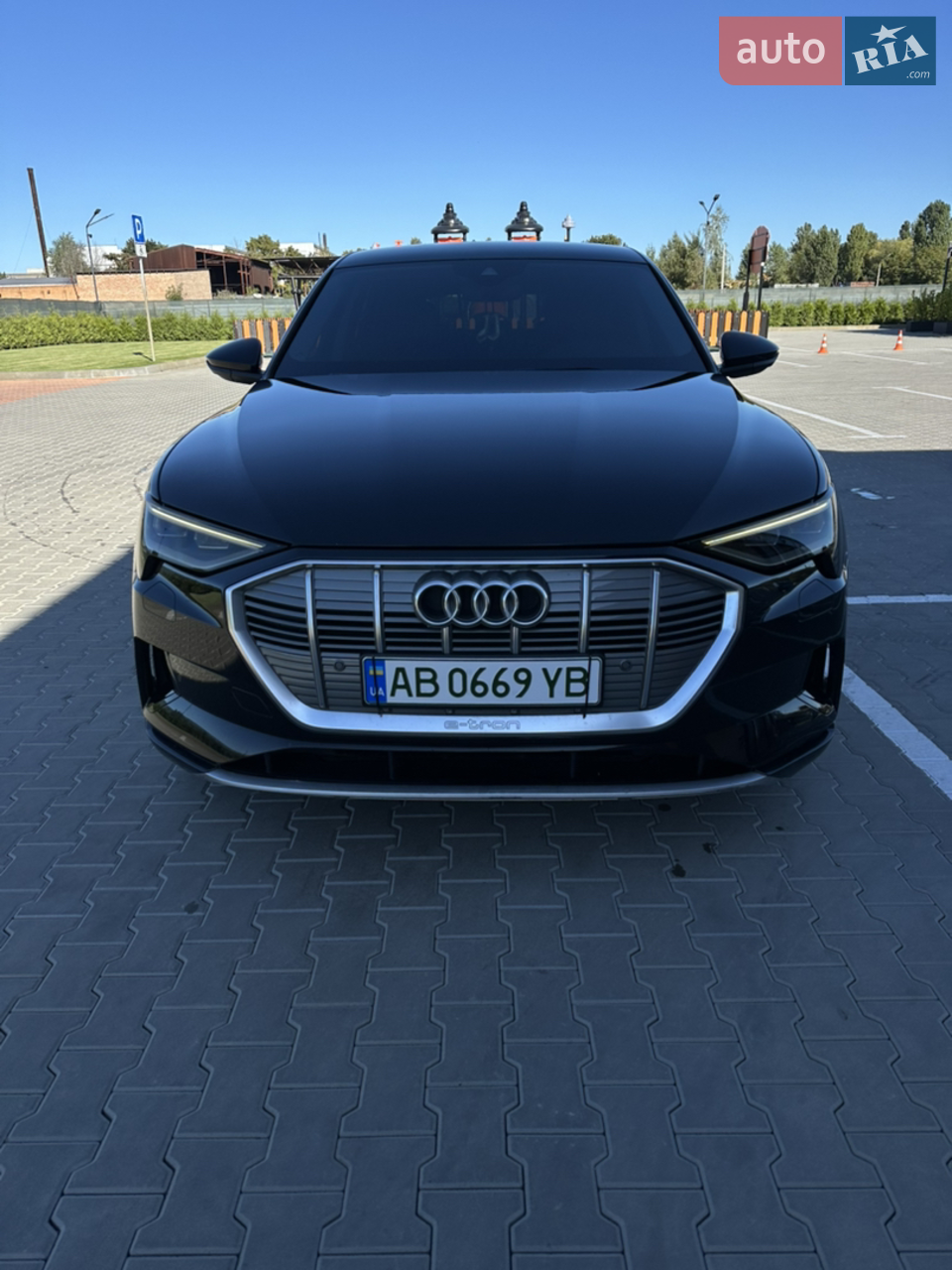 2019 Audi e-tron - мініатюра 18