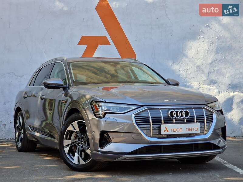 Внедорожник / Кроссовер Audi e-tron 2021 в Одессе