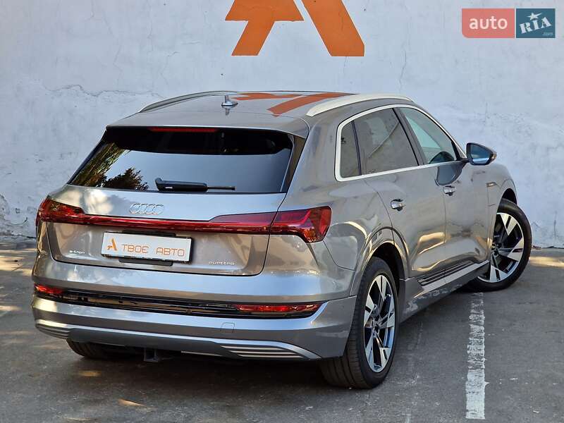 Внедорожник / Кроссовер Audi e-tron 2021 в Одессе
