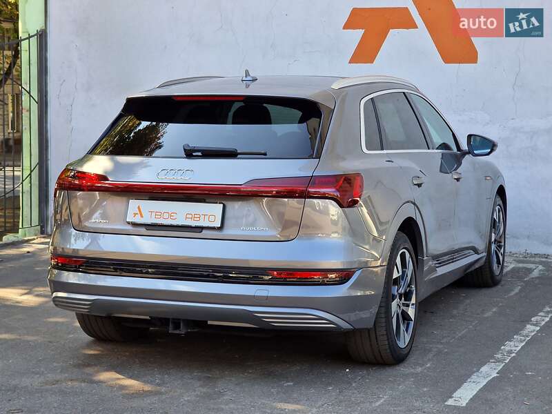 Внедорожник / Кроссовер Audi e-tron 2021 в Одессе