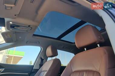 Позашляховик / Кросовер Audi e-tron 2020 в 