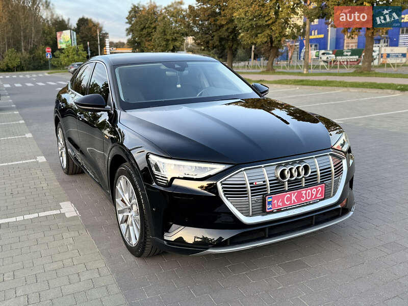 Позашляховик / Кросовер Audi e-tron 2023 в Хмельницькому