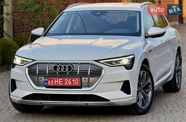 Внедорожник / Кроссовер Audi e-tron 2020 в 