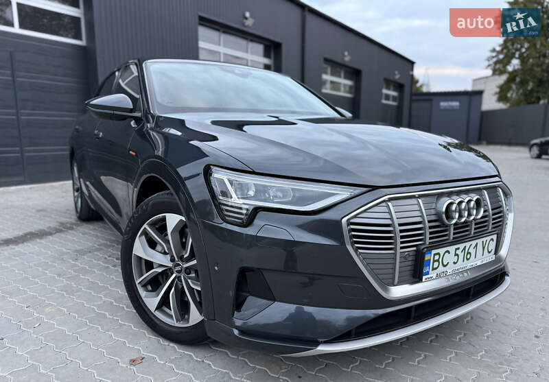Позашляховик / Кросовер Audi e-tron 2019 в Львові