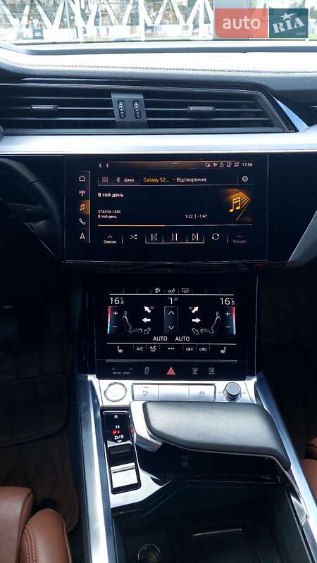 Позашляховик / Кросовер Audi e-tron 2019 в Львові