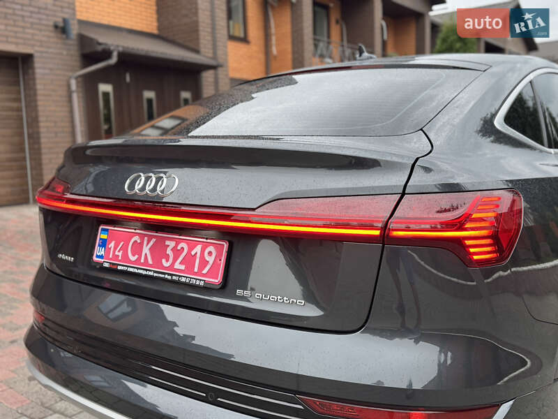 Позашляховик / Кросовер Audi e-tron 2023 в Хмельницькому