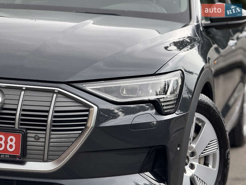 Внедорожник / Кроссовер Audi e-tron 2021 в Тернополе