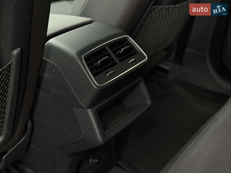 Внедорожник / Кроссовер Audi e-tron 2021 в Тернополе