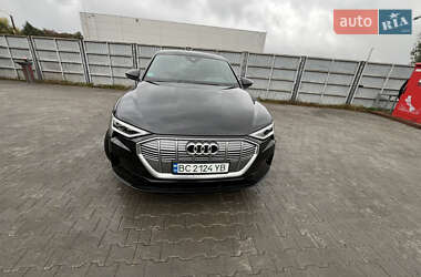 Внедорожник / Кроссовер Audi e-tron 2021 в 