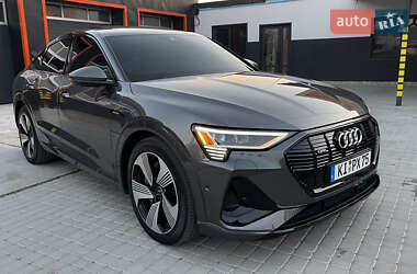 Позашляховик / Кросовер Audi e-tron 2021 в Самборі