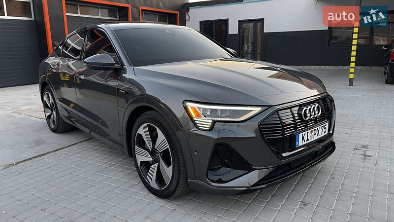 Внедорожник / Кроссовер Audi e-tron 2021 в Самборе