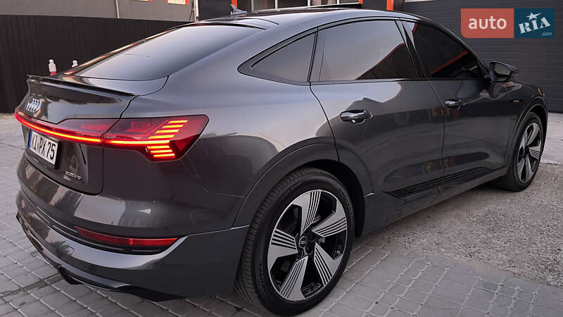 Внедорожник / Кроссовер Audi e-tron 2021 в Самборе