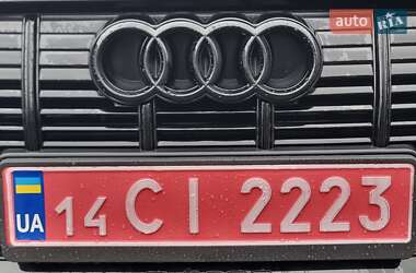 Внедорожник / Кроссовер Audi e-tron 2020 в 