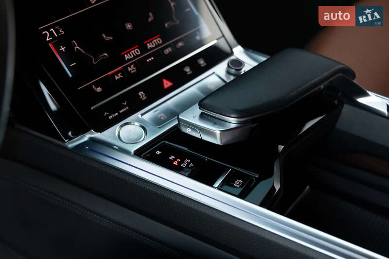 Позашляховик / Кросовер Audi e-tron 2019 в Луцьку