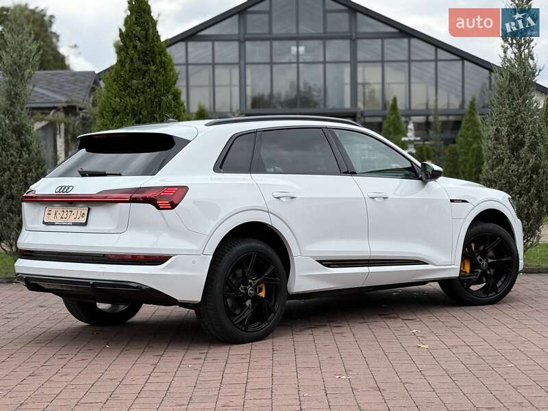 Внедорожник / Кроссовер Audi e-tron 2021 в Львове