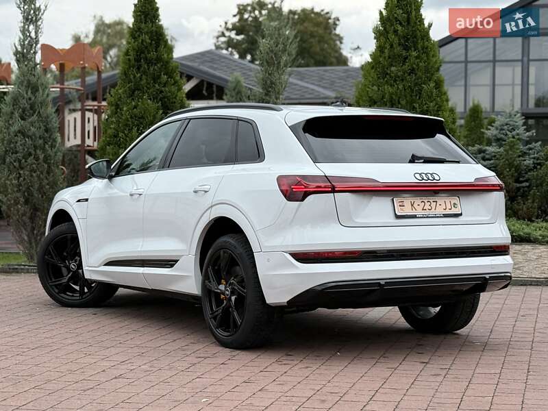 Внедорожник / Кроссовер Audi e-tron 2021 в Львове