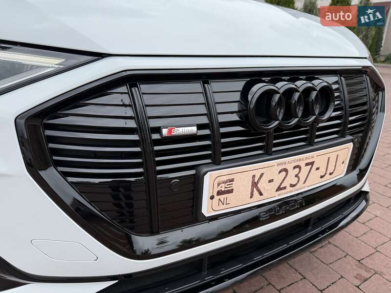 Внедорожник / Кроссовер Audi e-tron 2021 в Львове