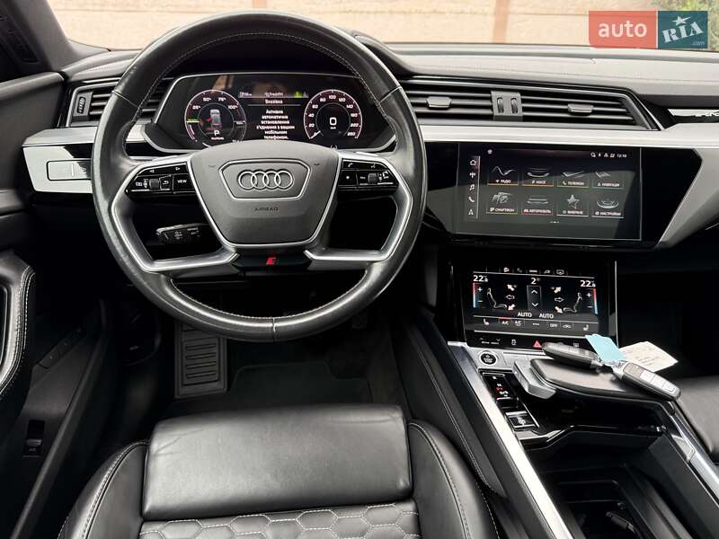 Внедорожник / Кроссовер Audi e-tron 2021 в Львове