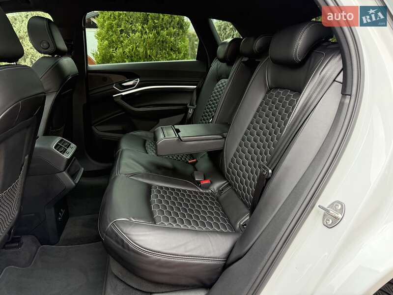 Внедорожник / Кроссовер Audi e-tron 2021 в Львове