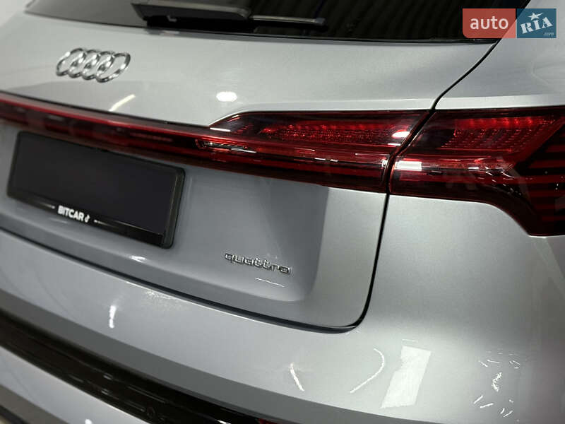 Внедорожник / Кроссовер Audi e-tron 2021 в Одессе