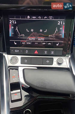 Внедорожник / Кроссовер Audi e-tron 2021 в 