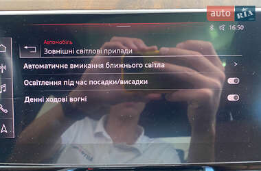 Внедорожник / Кроссовер Audi e-tron 2021 в 