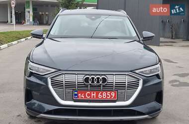 Позашляховик / Кросовер Audi e-tron 2020 в 