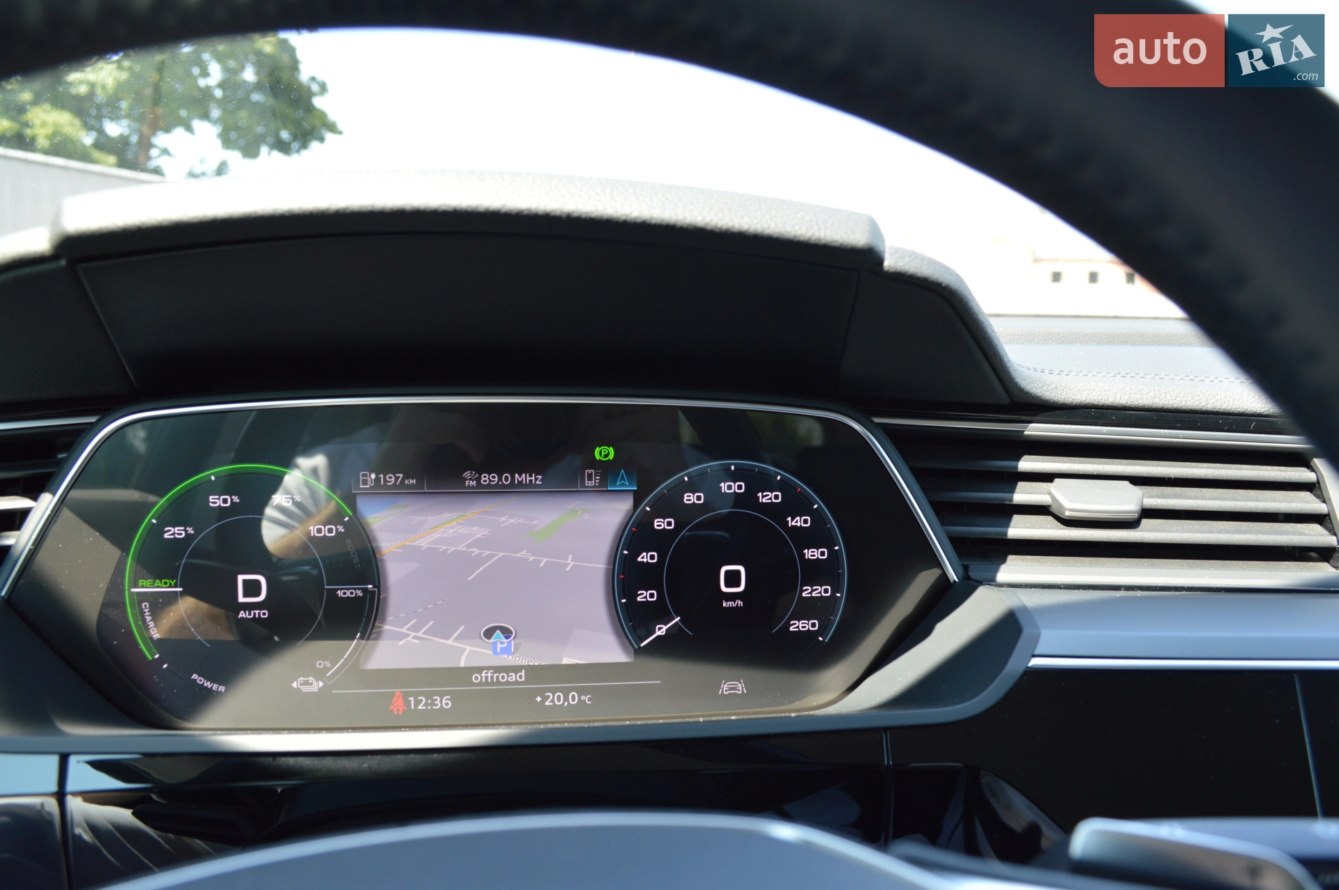 2020 Audi e-tron - мініатюра 7