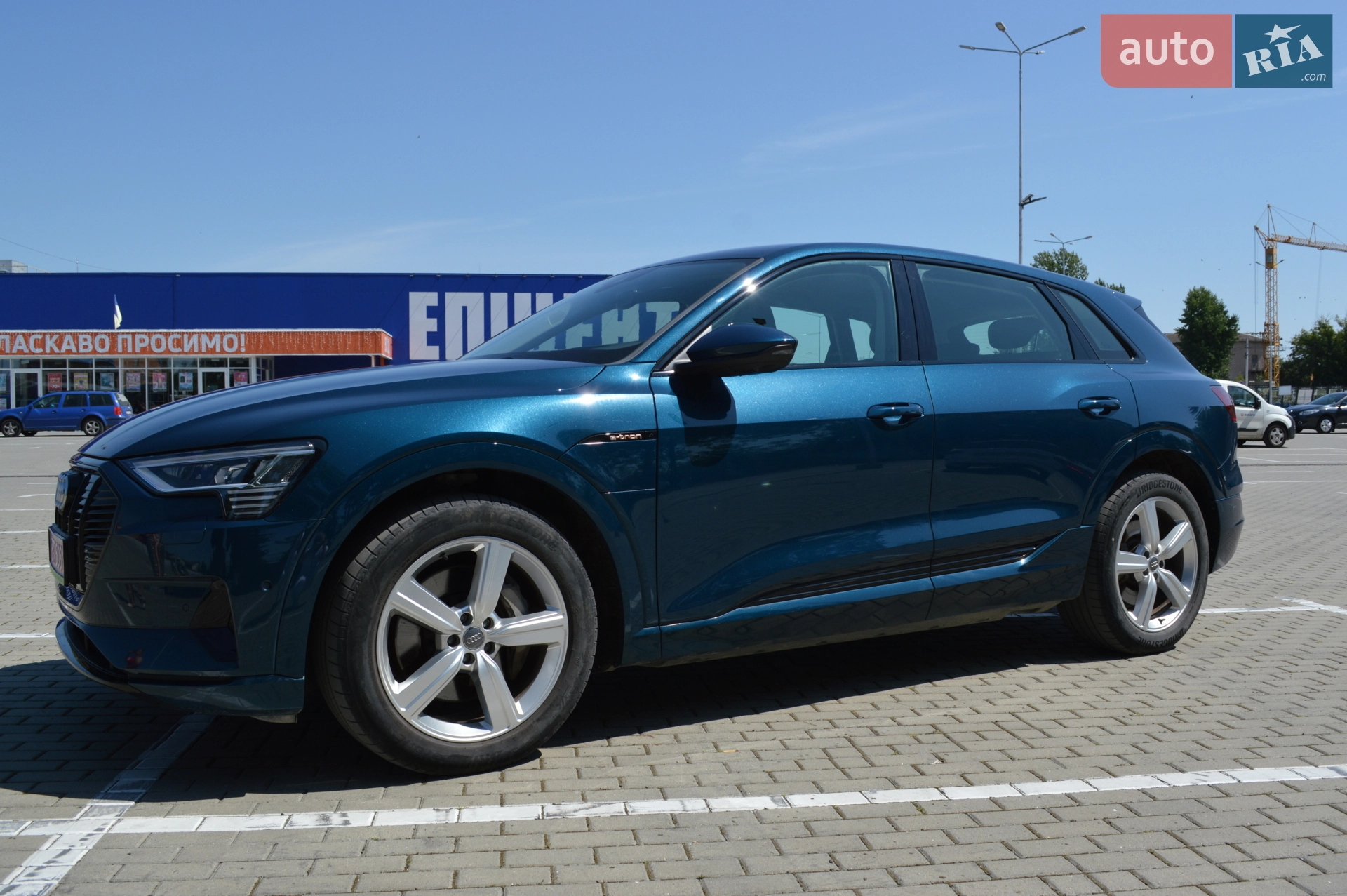 2020 Audi e-tron - мініатюра 12