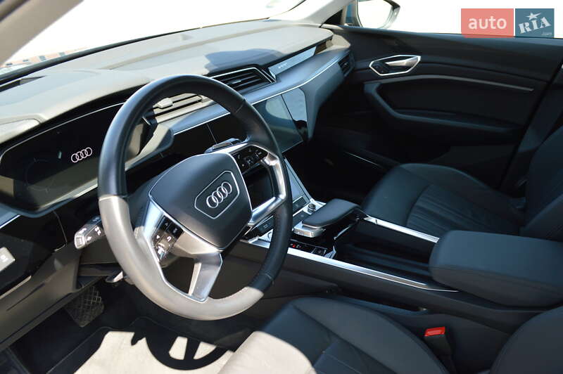 Позашляховик / Кросовер Audi e-tron 2020 в Тернополі