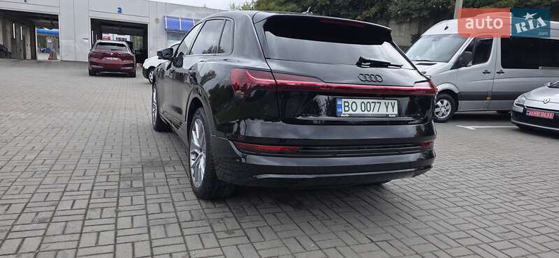 Позашляховик / Кросовер Audi e-tron 2020 в Тернополі