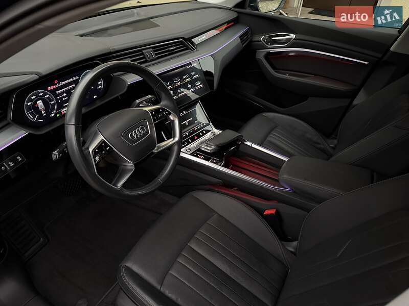 Внедорожник / Кроссовер Audi e-tron 2020 в Коломые