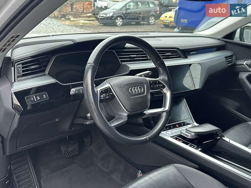 Позашляховик / Кросовер Audi e-tron 2020 в Рівному