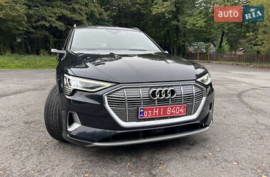 Позашляховик / Кросовер Audi e-tron 2019 в 