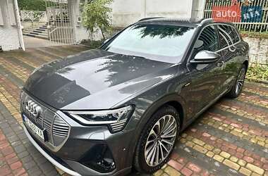 Внедорожник / Кроссовер Audi e-tron 2021 в Черновцах