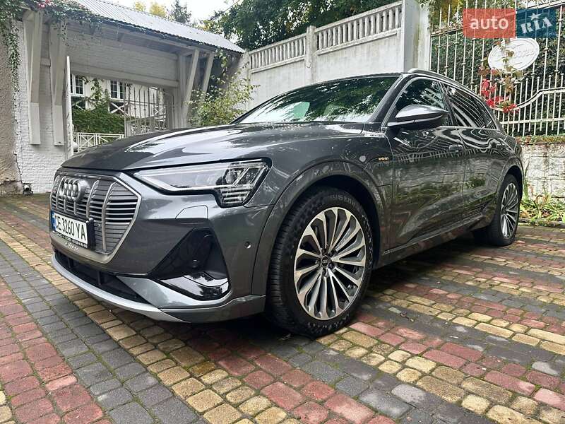 Внедорожник / Кроссовер Audi e-tron 2021 в Черновцах