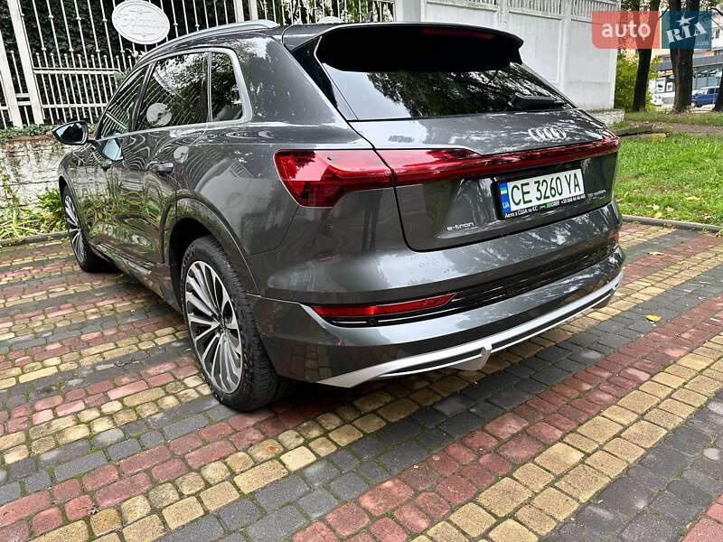 Внедорожник / Кроссовер Audi e-tron 2021 в Черновцах