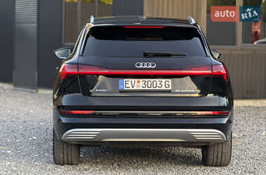 Внедорожник / Кроссовер Audi e-tron 2019 в 